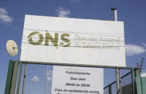 ONS determina acionamento máximo de usinas térmicas para garantir fornecimento de energia no segundo semestre