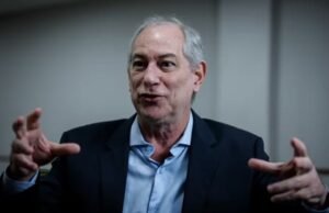Justiça nega prisão de Ciro Gomes, mas impõe restrições contra injúrias à prefeita de Crateús