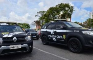 Polícia Civil cumpre mais de 20 mandados em operação contra facção criminosa no Ceará