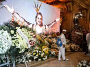 Multidão se despede de Preta Gil em velório no Theatro Municipal do Rio