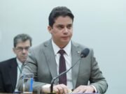 Deputado Júnior Mano é alvo de operação da PF que investiga desvios de verbas públicas no Ceará