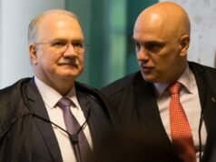 Fachin diz que STF anunciará medidas após revelação de mensagens entre Vorcaro e Moraes