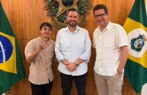 Renato Roseno sai de licença da Alece e será substituído por Léo Suricate