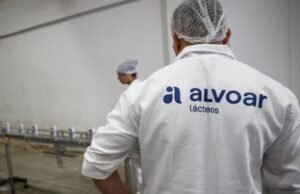 Alvoar diz que preço mínimo do leite é R$ 2,20 e que líderes de protesto não vendem para a empresa