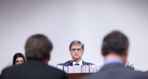 Conselho do MPF rejeita pedido de investigação contra Paulo Gonet por relação com Daniel Vorcaro