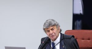 Luiz Fux relata ação que pede dados de acesso de Viviane Moraes e Vorcaro ao Congresso