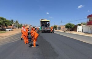 Duplicação da CE-293, no Cariri, está 80% concluída, diz SOP