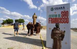 Primeira etapa de revitalização do entorno da Estátua de São Francisco em Canindé é entregue