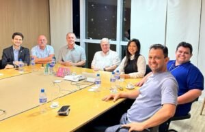 Oposição articula união com Tasso para enfrentar 2026