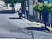 Câmera registra momento em que atiradores chegam à escola estadual em Sobral