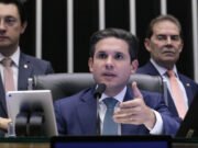 A lei dos homens e a lei dos Deuses