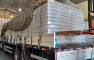 60 mil garrafas de cachaça apreendidas no Ceará passarão por perícia após alerta de contaminação por metanol