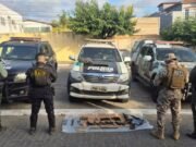 Membros do Comando Vermelho lançaram explosivos e dispararam contra policiais em Canindé