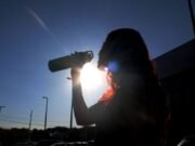 Novembro chega com temperaturas de até 39 °C e ventos de até 60 km/h, prevê Funceme