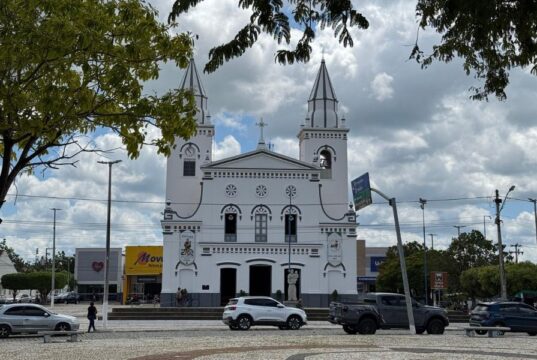 Projeto de Lei propõe inclusão da Igreja Matriz de Santo Antônio de Quixeramobim na Rota do Turismo Religioso do Ceará