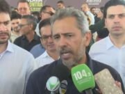 Elmano critica leis que permitem que criminosos sejam liberados pouco tempo após serem presos