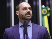 Moraes pede manifestação da PGR sobre pedido de prisão de Eduardo Bolsonaro