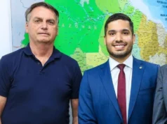 André Fernandes cancela agenda e viaja para Brasília após prisão de Bolsonaro