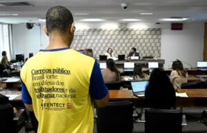 Assédios e falta de transparência agravam crise nos Correios, afirmam funcionários