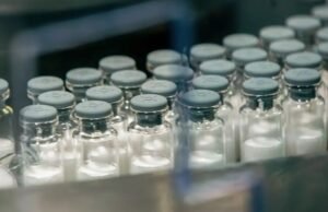 Anvisa assina termo de compromisso para a vacina da dengue do Butantan