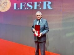 Secretário executivo do Conass, Jurandi Frutuoso recebe medalha Walter Leser