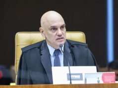 Moraes rejeita pedido de prisão domiciliar humanitária para Bolsonaro