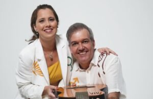 Edu Krieger e Natalia Voss apresenta espetáculo “Versos e Versões – A Vida em Paródias” em Fortaleza