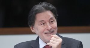 Eunício recebe apoios de lideranças de Jaguaribara e Mombaça para pré-candidatura ao Senado