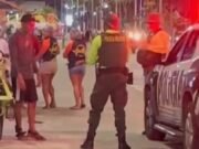Homem é preso após ameaçar pessoas com abridor de coco e jogar pedras na Praia de Iracema