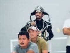 Servidores de Caridade estão há cinco meses com salários atrasados; homem vestido de cangaceiro denuncia caso na Câmara