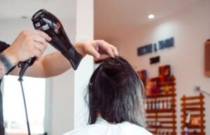 Anvisa proíbe venda de escova progressiva e de pastilha de limpeza para máquinas de lavar