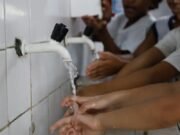 Nova lei garante água potável nas escolas e muda panorama da educação brasileira