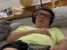 Carlos Bolsonaro posta vídeo de Bolsonaro com crise de soluço e diz: ‘tragédia anunciada’