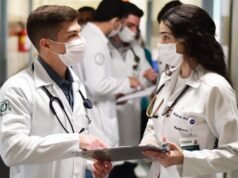 CFM quer impedir que 13 mil alunos de Medicina mal avaliados no Enamed atendam pacientes