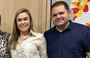 Investigação sobre contratos de R$ 1,3 milhão leva à prisão do marido da prefeita e do pai da vice-prefeita de Pires Ferreira