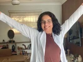 Aos 47 anos, mulher cearense conquista vaga em Medicina na Uece