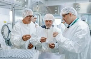 Vacina do Butantan contra a dengue começa a ser aplicada em equipes do SUS