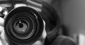 Justiça Federal condena fotógrafo por guardar material de pornografia infantil no Ceará