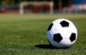 Confira os principais jogos de futebol deste sábado, 14