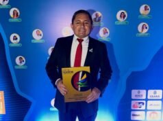 Prefeito de Banabuiú recebe premiação de destaque como um dos melhores prefeitos do Nordeste