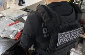 Cinco vereadores de Morada Nova são alvos de mandados de prisão por suspeita de usar dinheiro de facção em campanhas