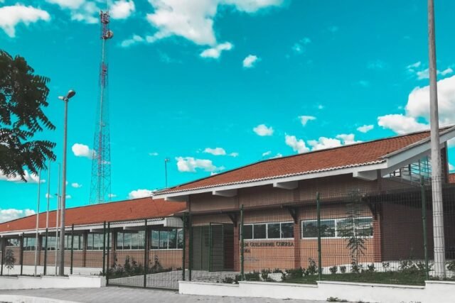 Escola Guilherme Correia Lima