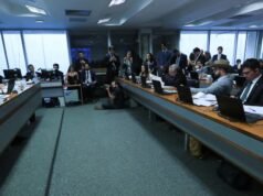 CPMI do INSS: como votaram os deputados do Ceará na rejeição do relatório