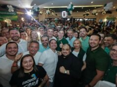 “O povo quer os que fazem e não apenas os que falam”, diz Eunício