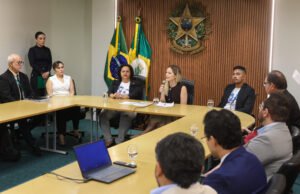 Alece lança Selo Conselho Tutelar 2026 com foco na proteção de meninas e adolescentes