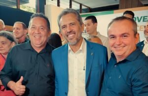 Prefeito de Madalena participa de anúncio de investimento do Programa PAA Leite no Ceará
