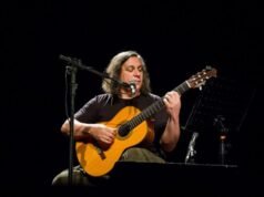 Renato Braz homenageia Tarcísio Sardinha em shows no Banco do Nordeste Cultural, em Fortaleza