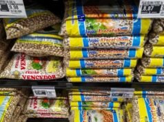 Excesso de chuvas causa aumento no preço do feijão