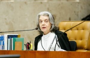 Cármen Lúcia admite crise de confiança no Judiciário e defende reconhecimento do problema