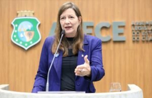 “Não quis ser governador, vai querer ser vice?”, diz Lia ao negar Cid como vice de Elmano